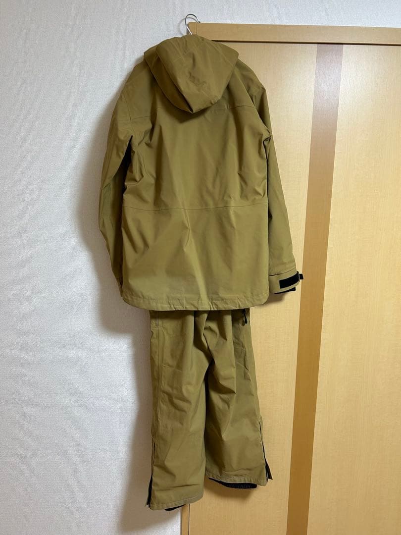 YONEX スノーボードウェア上下セット ビブパンツ