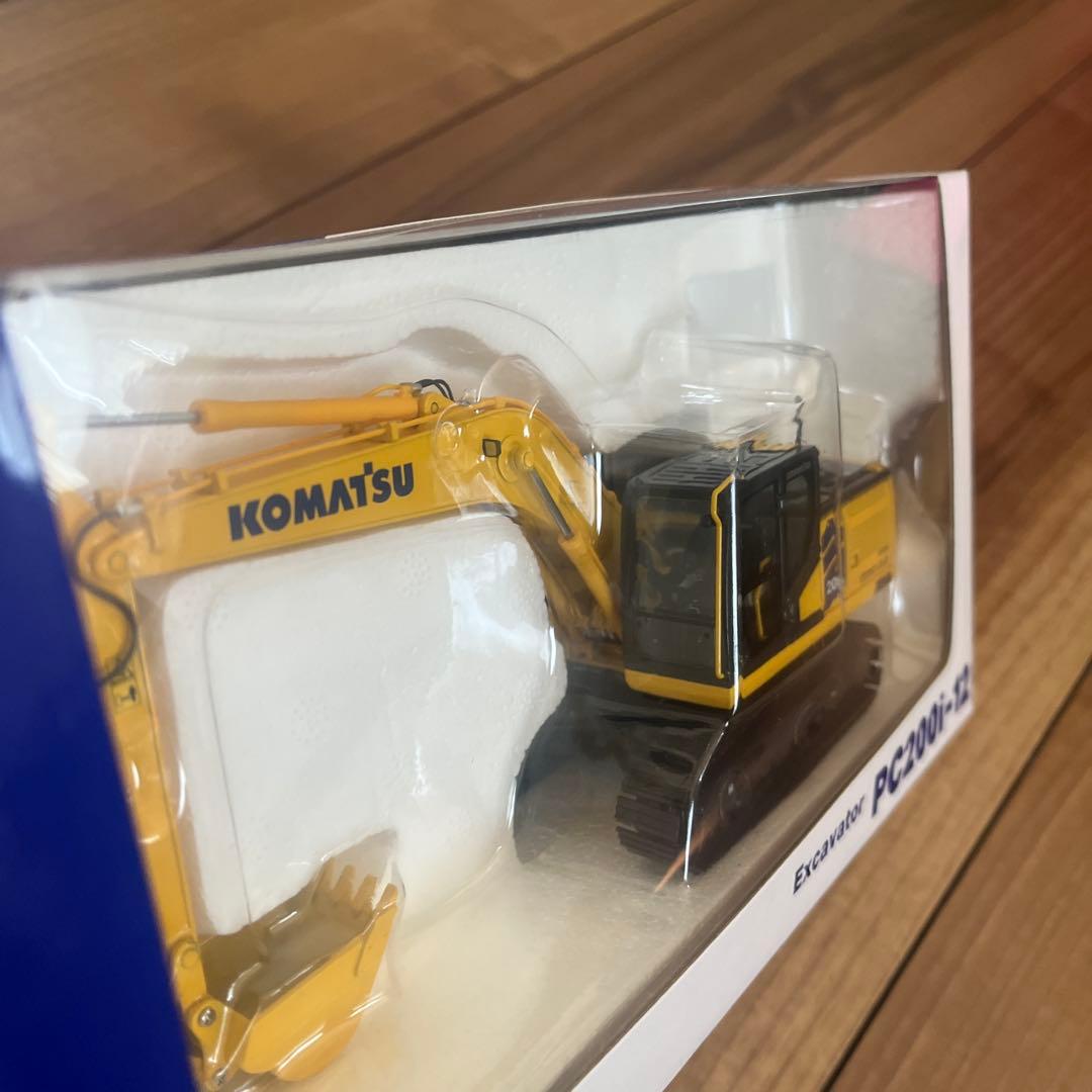 KOMATSU PC200i-12 エクスカベーター 1/50