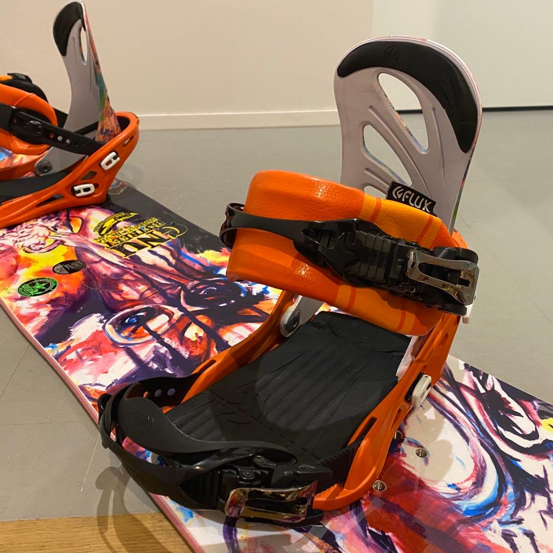 GNU スノーボード 145cm 多色アートデザイン