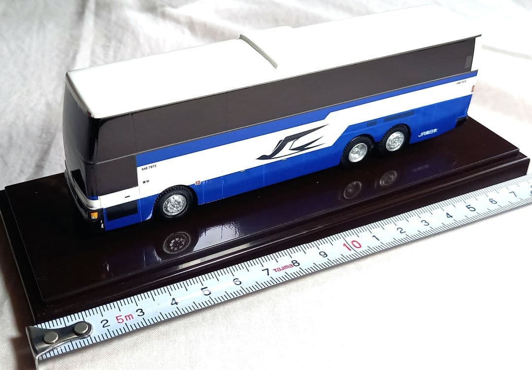 JRバス東北　日産UD3軸車