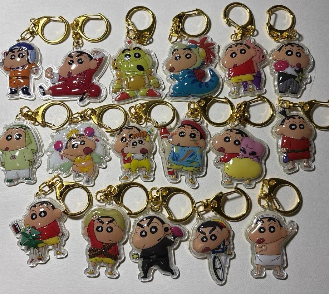 クレヨンしんちゃん　1月限定特価　3Dアクリルキーホルダー17種おまとめセット