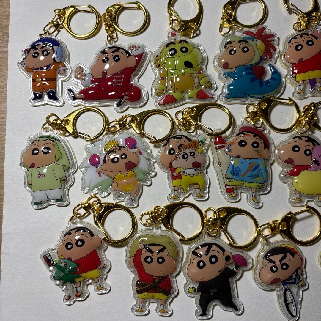 クレヨンしんちゃん　1月限定特価　3Dアクリルキーホルダー17種おまとめセット
