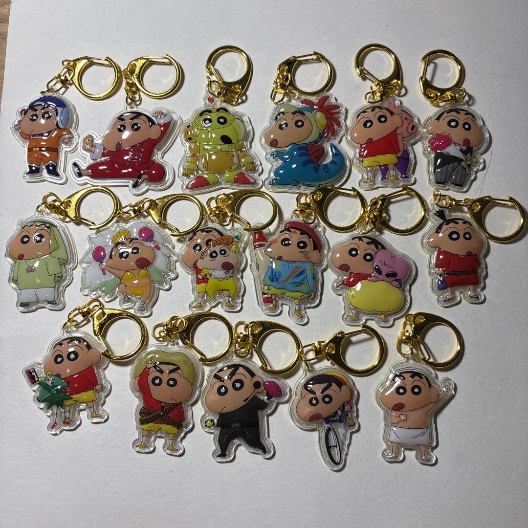 クレヨンしんちゃん　1月限定特価　3Dアクリルキーホルダー17種おまとめセット