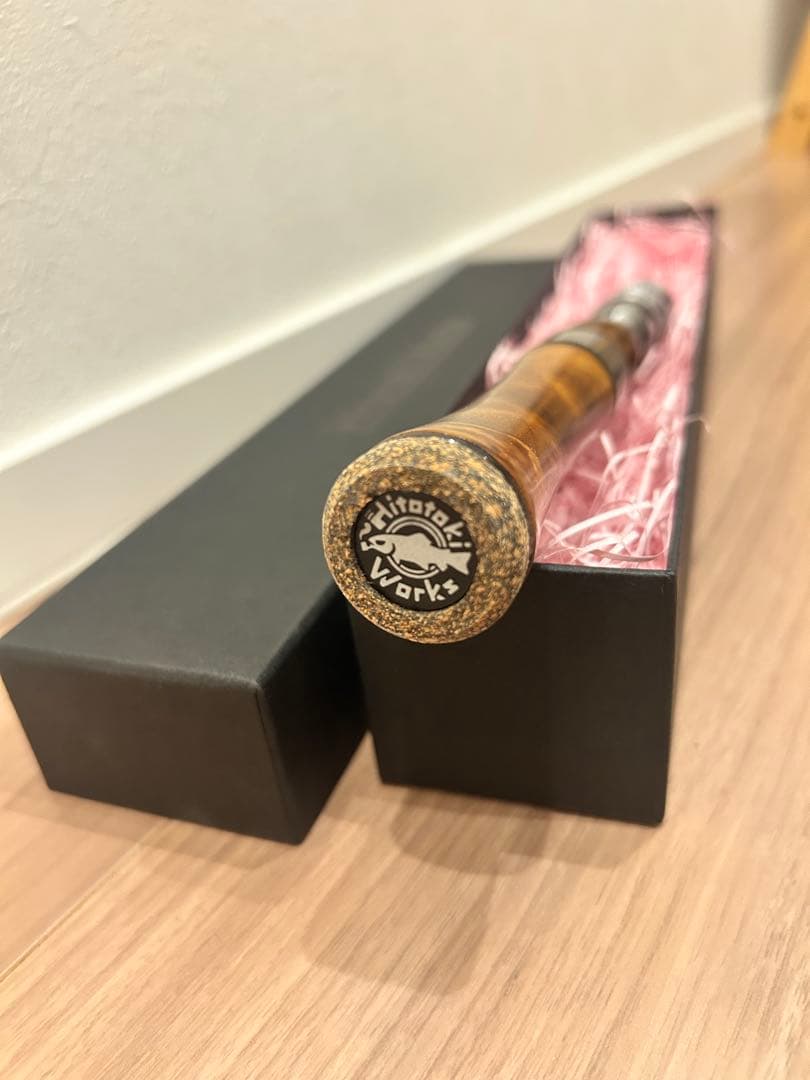 新品未使用 ヒトトキワークス スピニング グリップ バールウッド 渓流