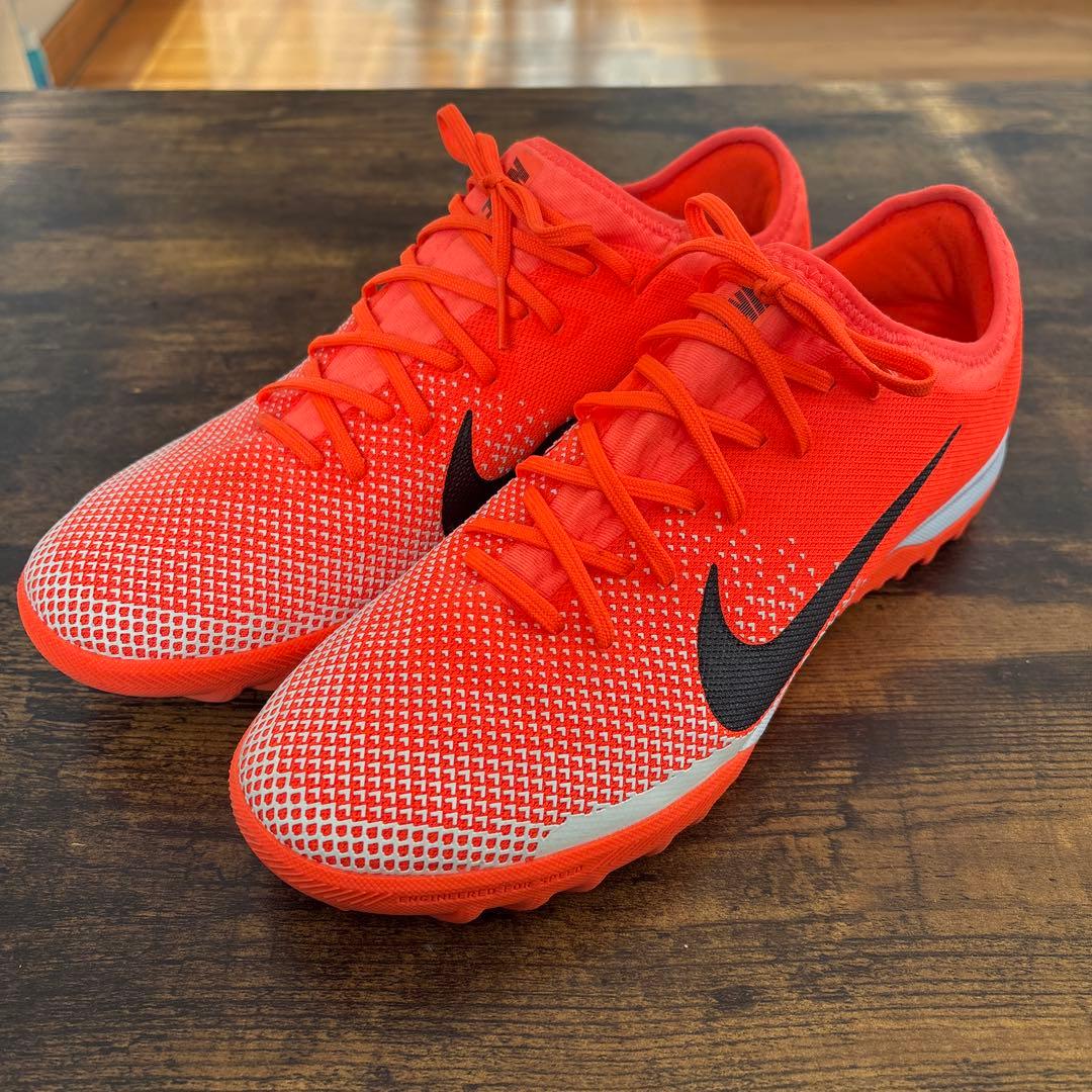 ナイキ ヴェイパー 12 PRO TF(ホワイト×オレンジ)