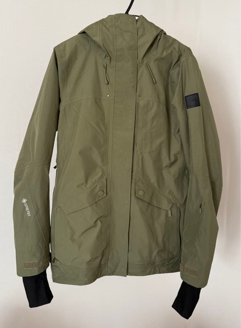 【新品・未使用品】GORE-TEXジャケット　 レディーズLサイズ