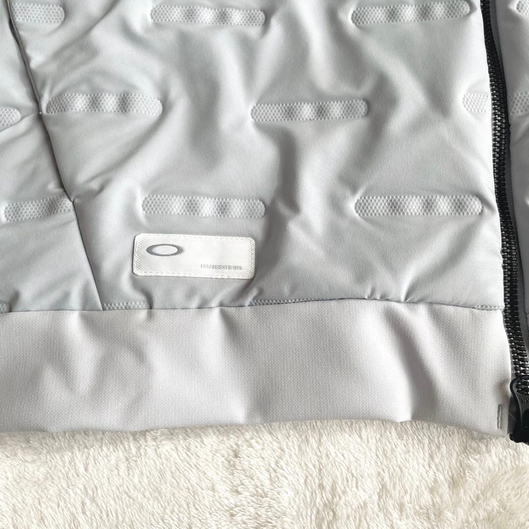 極美品★オークリー★中綿ジャケット★グレー★L