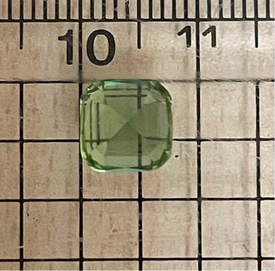 アフガニスタン産ミントグリーントルマリン 2.7ct ルース