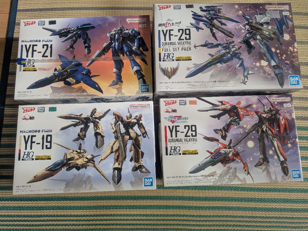 YF-21（デカール付） YF-19 YF-29 フルセットパック YF-29