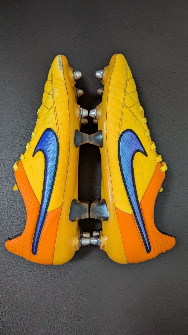 NIKE サッカースパイク ティエンポ レジェンド SG ナイキ　シューズ