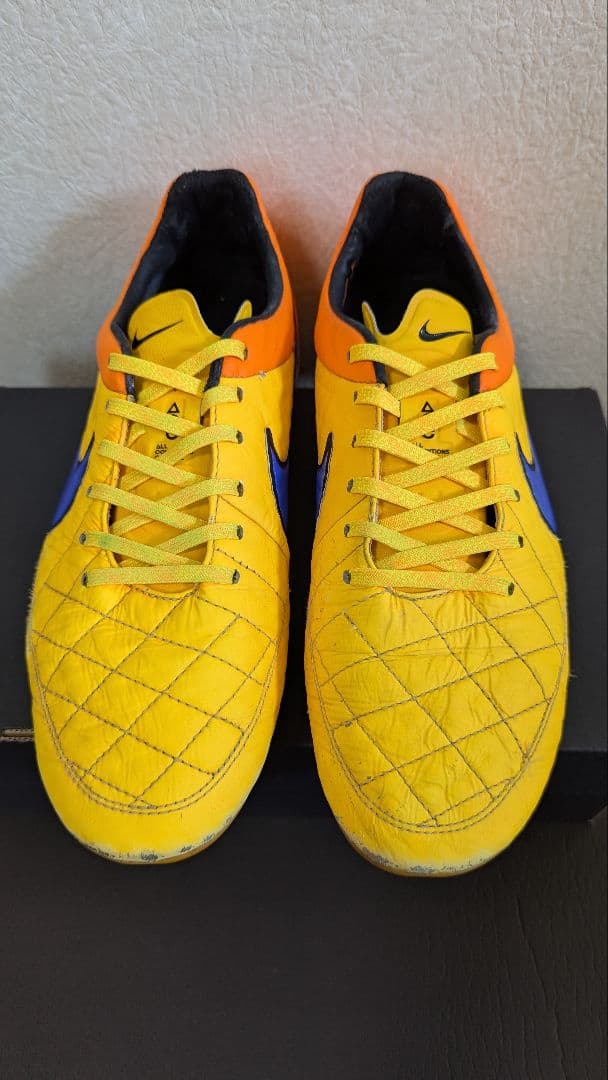 NIKE サッカースパイク ティエンポ レジェンド SG ナイキ　シューズ