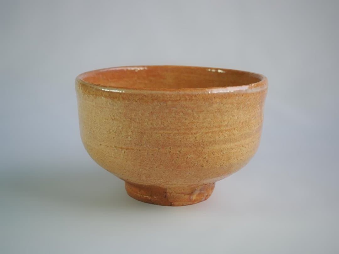 裏千家15世鵬雲斎宗匠御書付『萩茶碗』15代坂倉新兵衛造 (共箱)