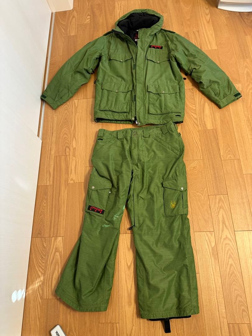 SPYDER/スパイダー　スキーウエア　上下セット