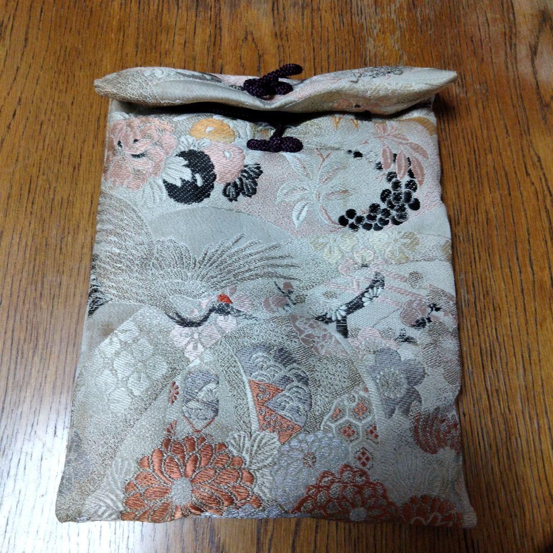 伝統的な能面 木製 翁