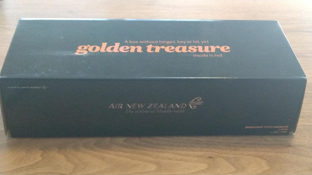 ニュージーランド航空 777-300ER 1/200 ホビット限定バージョン