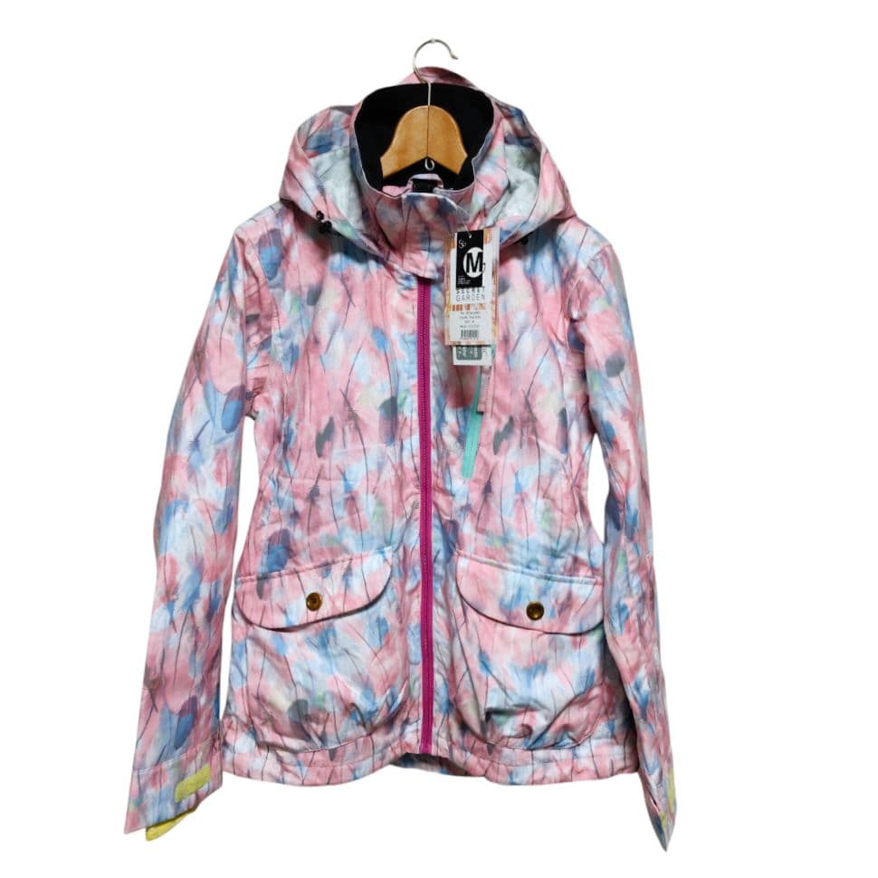 新品 ¥45,360 レディース スキーウェア/スノーボードウェア 上下セット