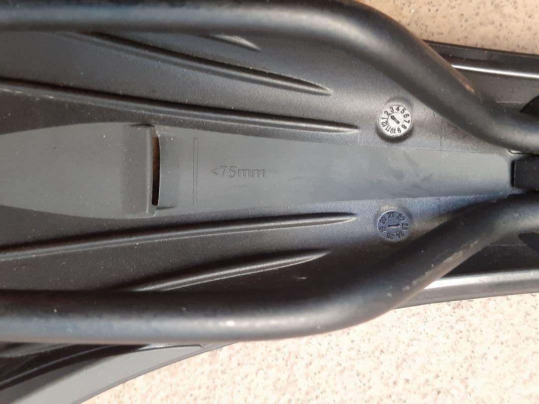 fizik ArgoTerra ブラックサドル