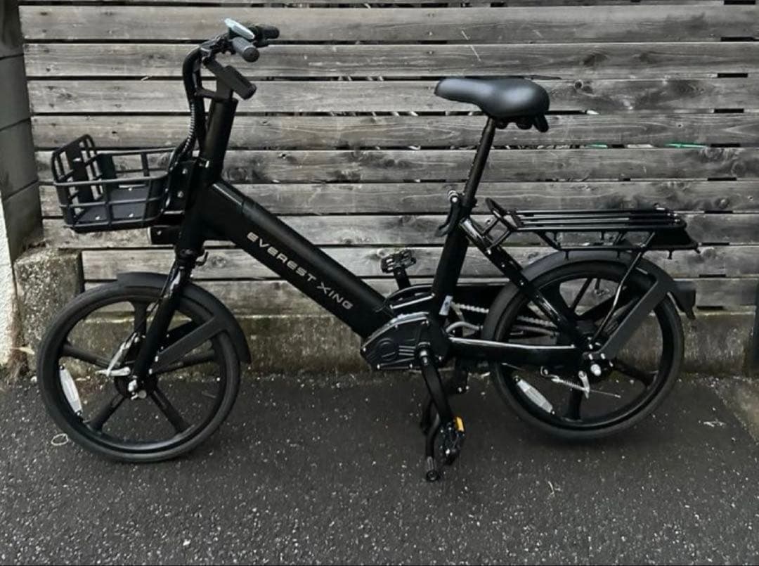 【中古車】 EVEREST XING CITY + 〈シティブラック〉