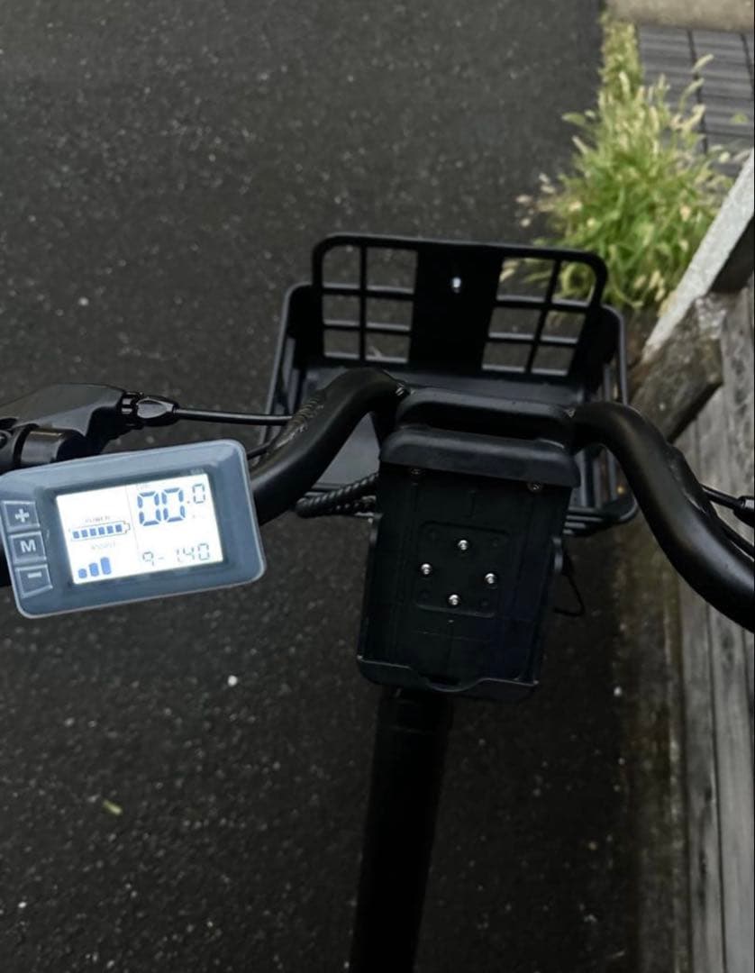 【中古車】 EVEREST XING CITY + 〈シティブラック〉