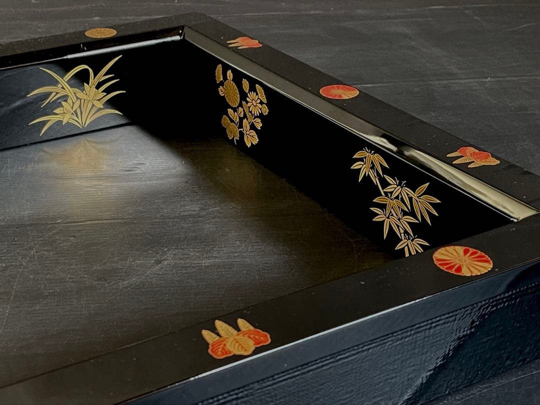 「母」 菊桐四君子蒔絵 炉縁 寿峰 共箱 茶道具 （113A①）