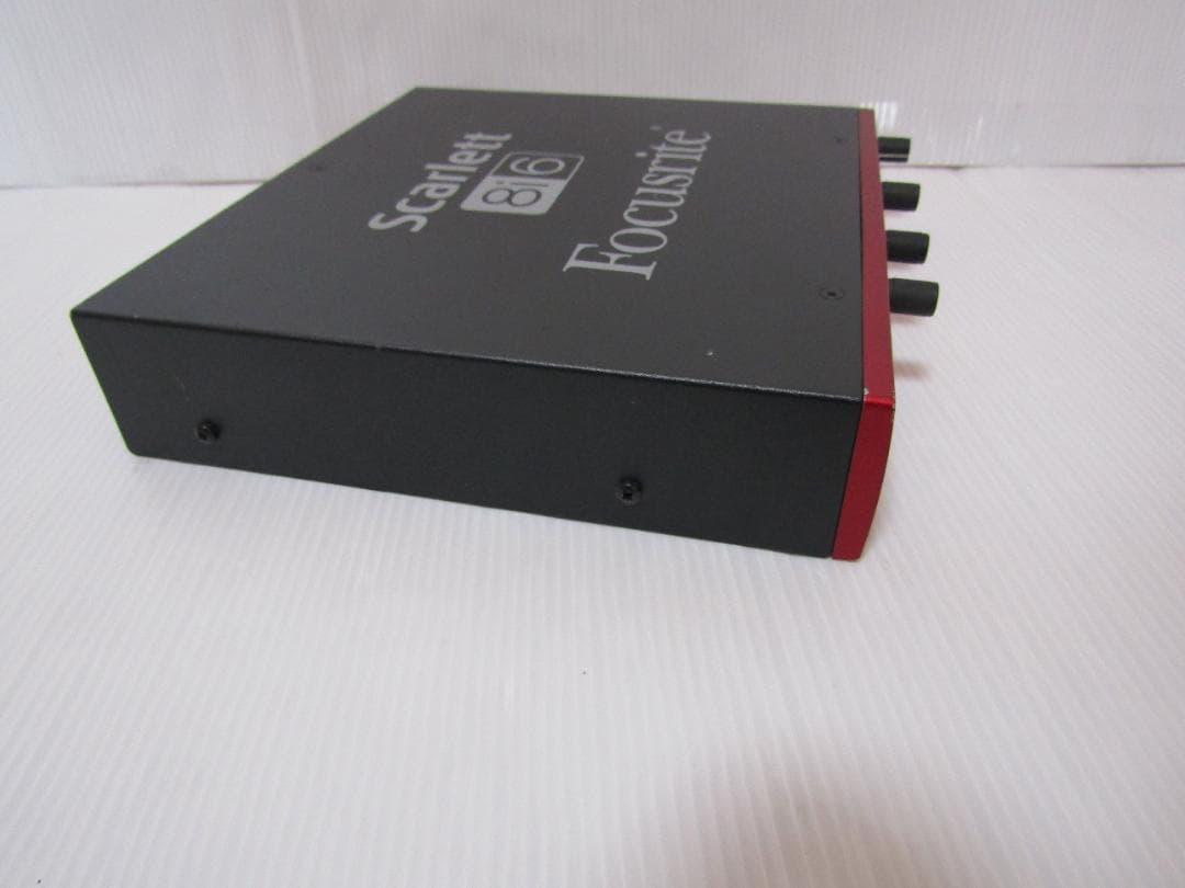 Focusrite Scarlett 18i6 オーディオインターフェース