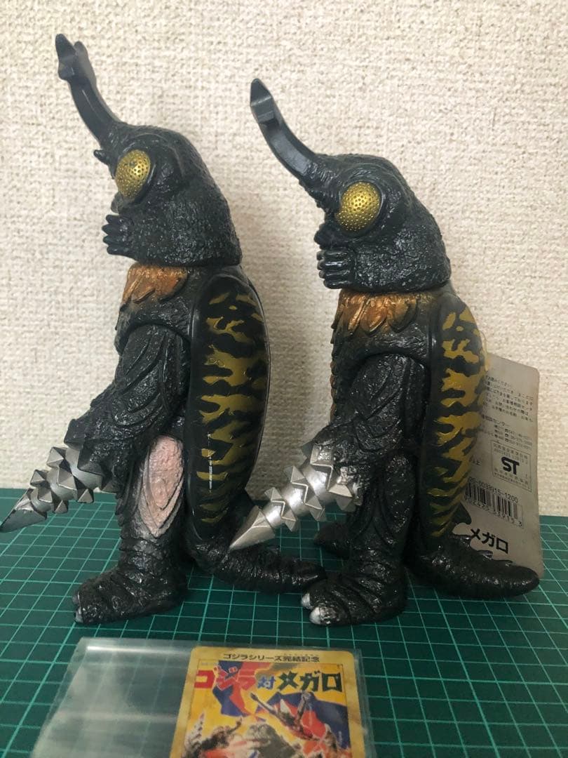 バンダイ メガロタグ付き★歴代怪獣ボックス版　1989年バンダイJAPAN 貴重