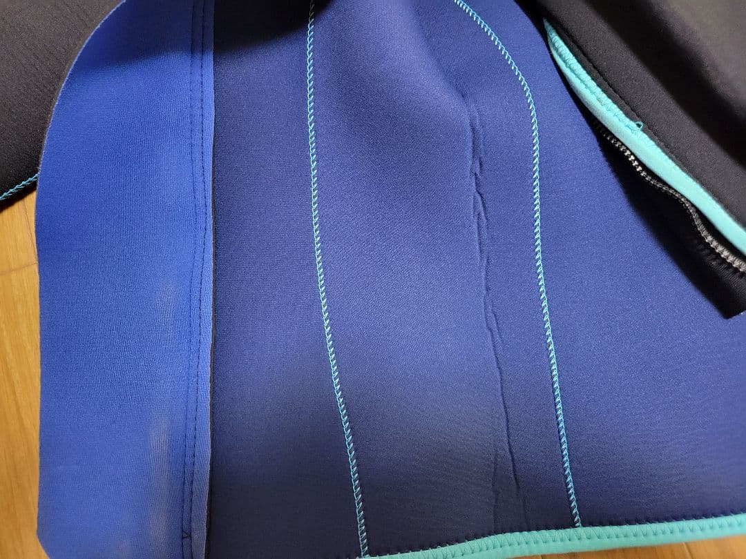 【半額以下】レディース　セパレート(上下)ウェットスーツロクハン6.5㎜