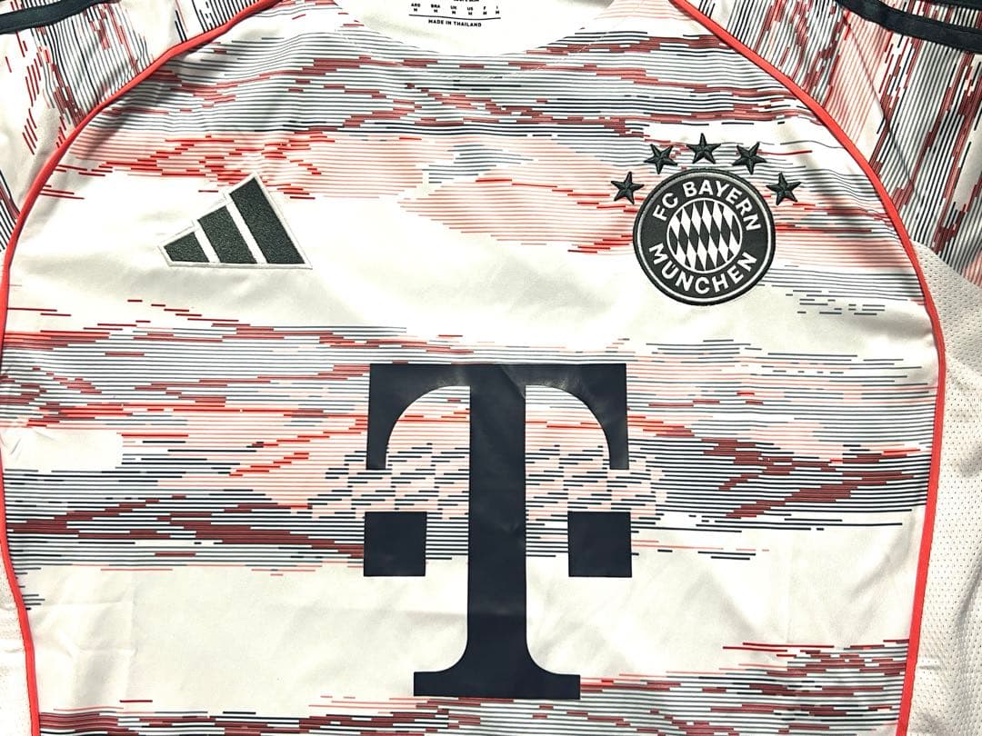 adidas バイエルン ミュンヘン 2025-2026 アウェイ ユニフォーム