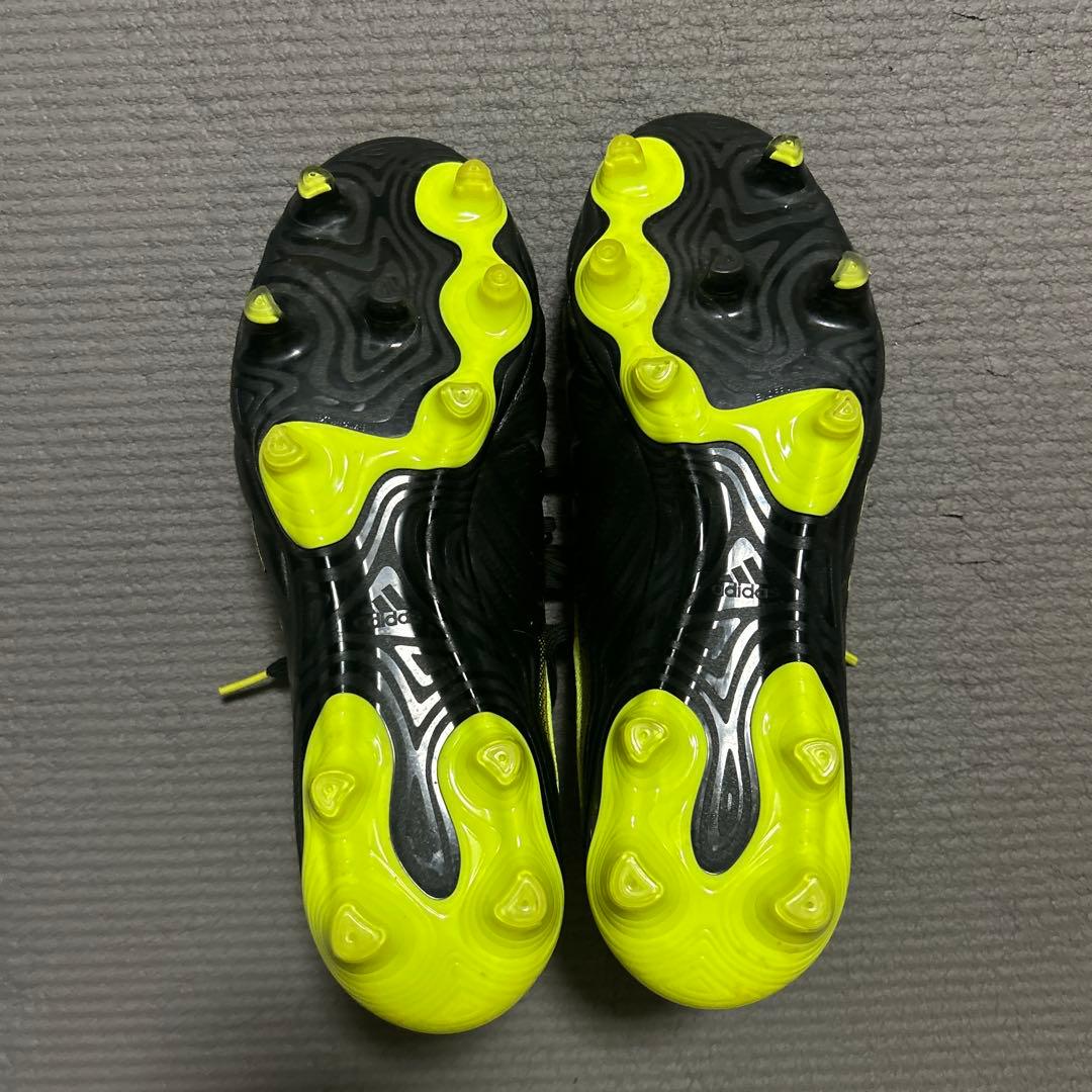 adidas コパ サッカーシューズ 黒、黄緑 プロ森本貴幸 サイン入りスパイク