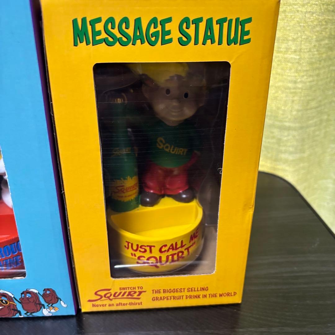 メッセージスタチュー　3体　MESSAGE RESIN TRAY STATUE