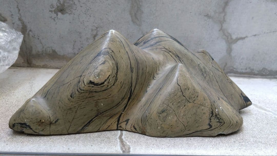 天然石　ブルーグレイ　大きめな　パワーストーン