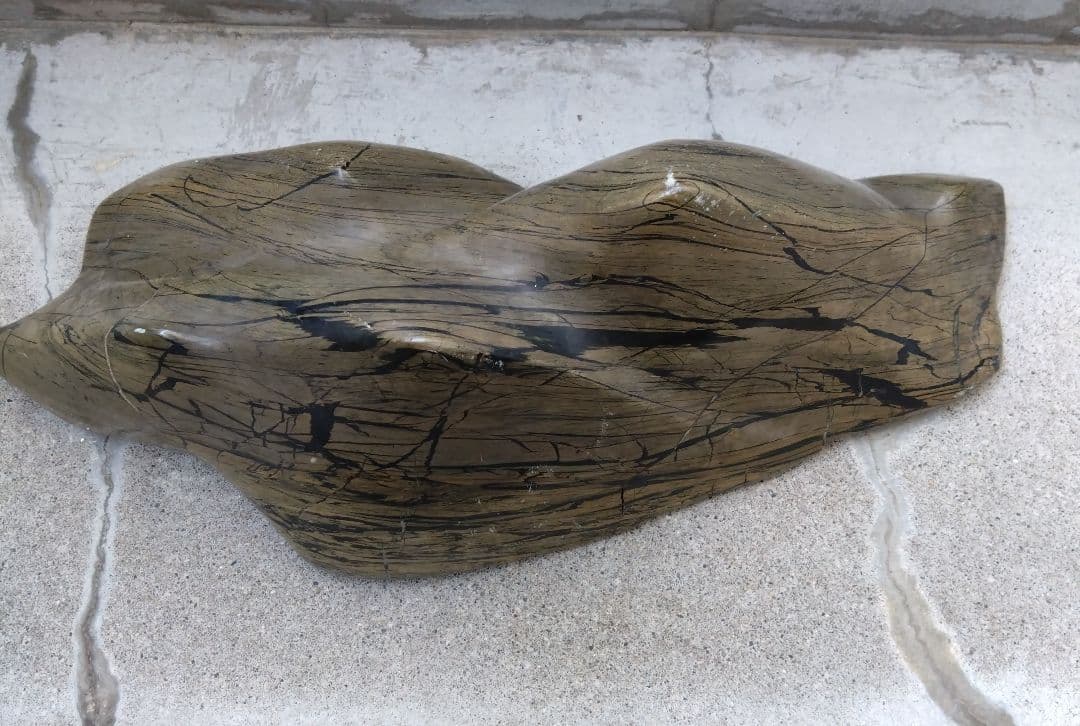 天然石　ブルーグレイ　大きめな　パワーストーン