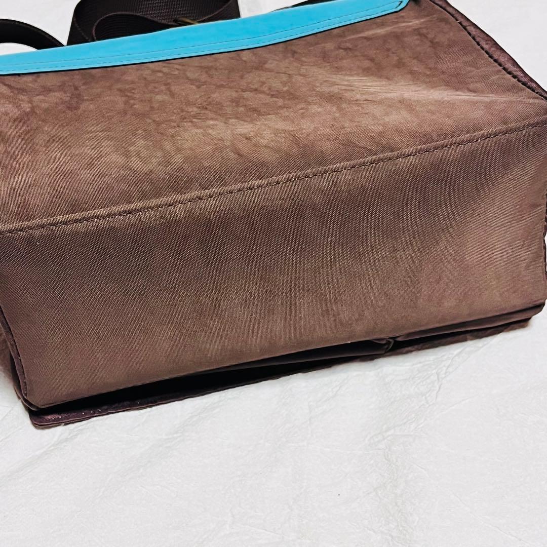 ディズニーシー　海底2万マイル　ショルダーバッグ