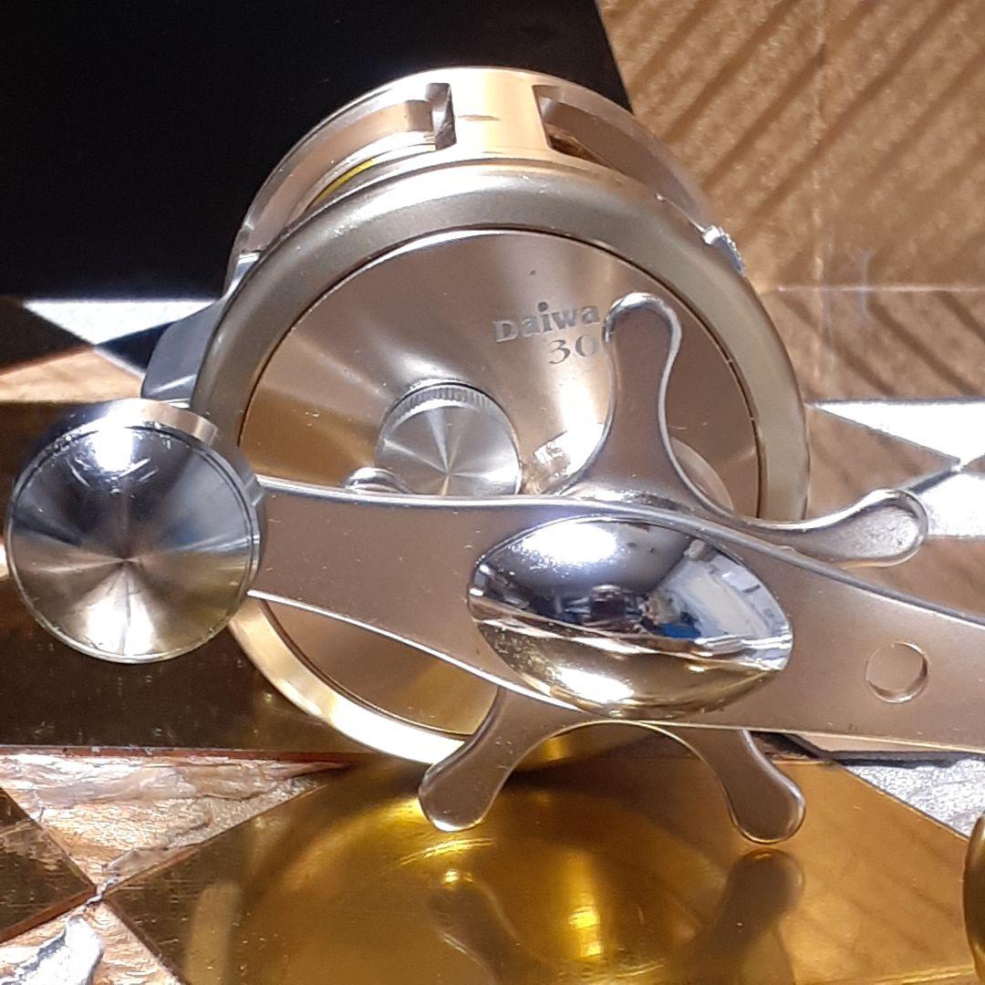 ダイワ ミリオネア CV-Z 300 ベイトリール 遠投カゴ釣り 船用 タイラバ