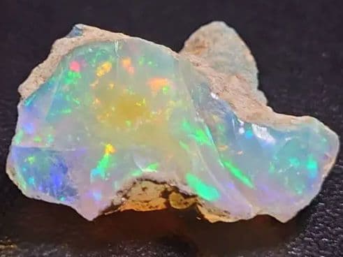 エチオピア　オパール　プレシャスオパール　原石 ジュエリー　高品質　青　ウェロ産