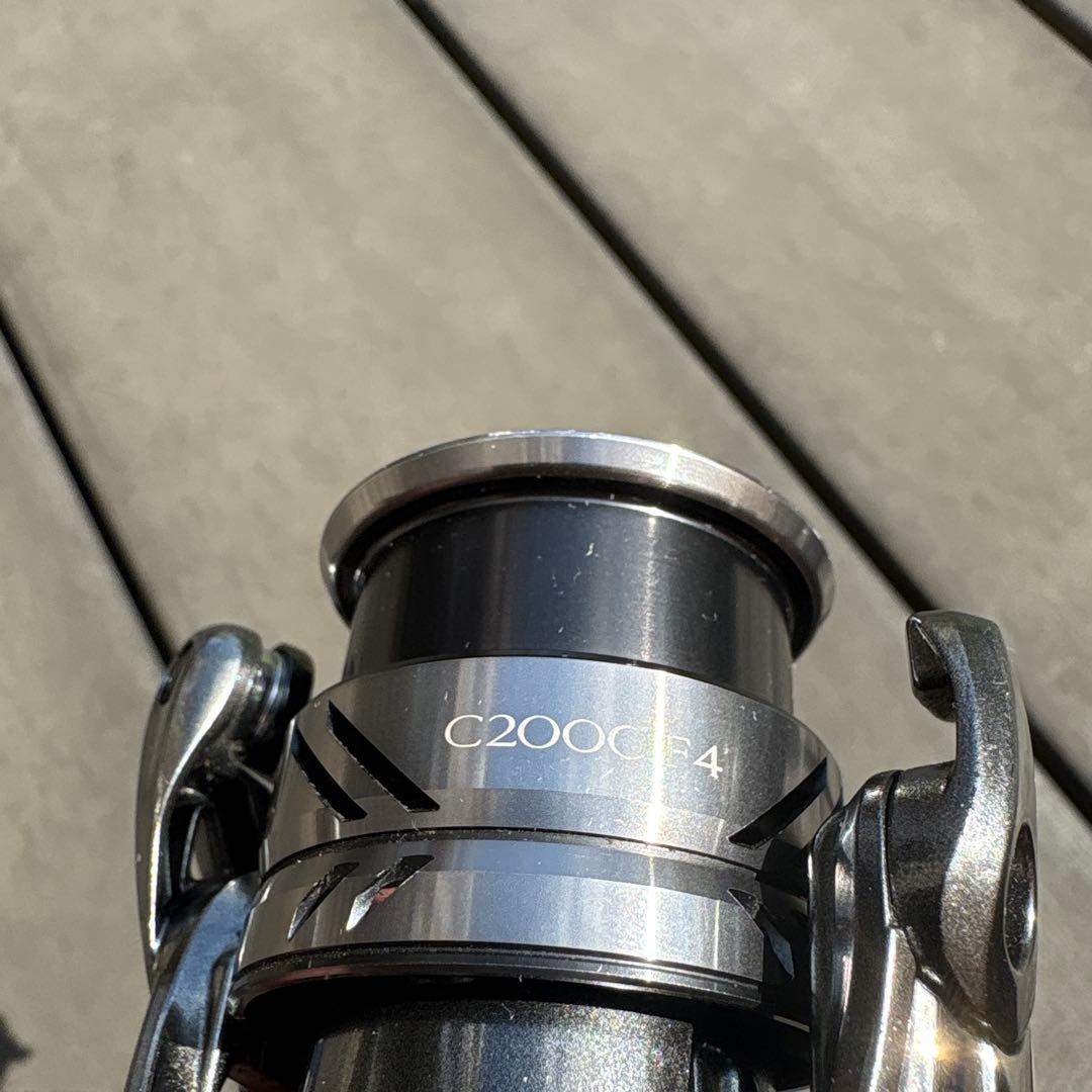 シマノ 21コンプレックス XR C2000 F4①