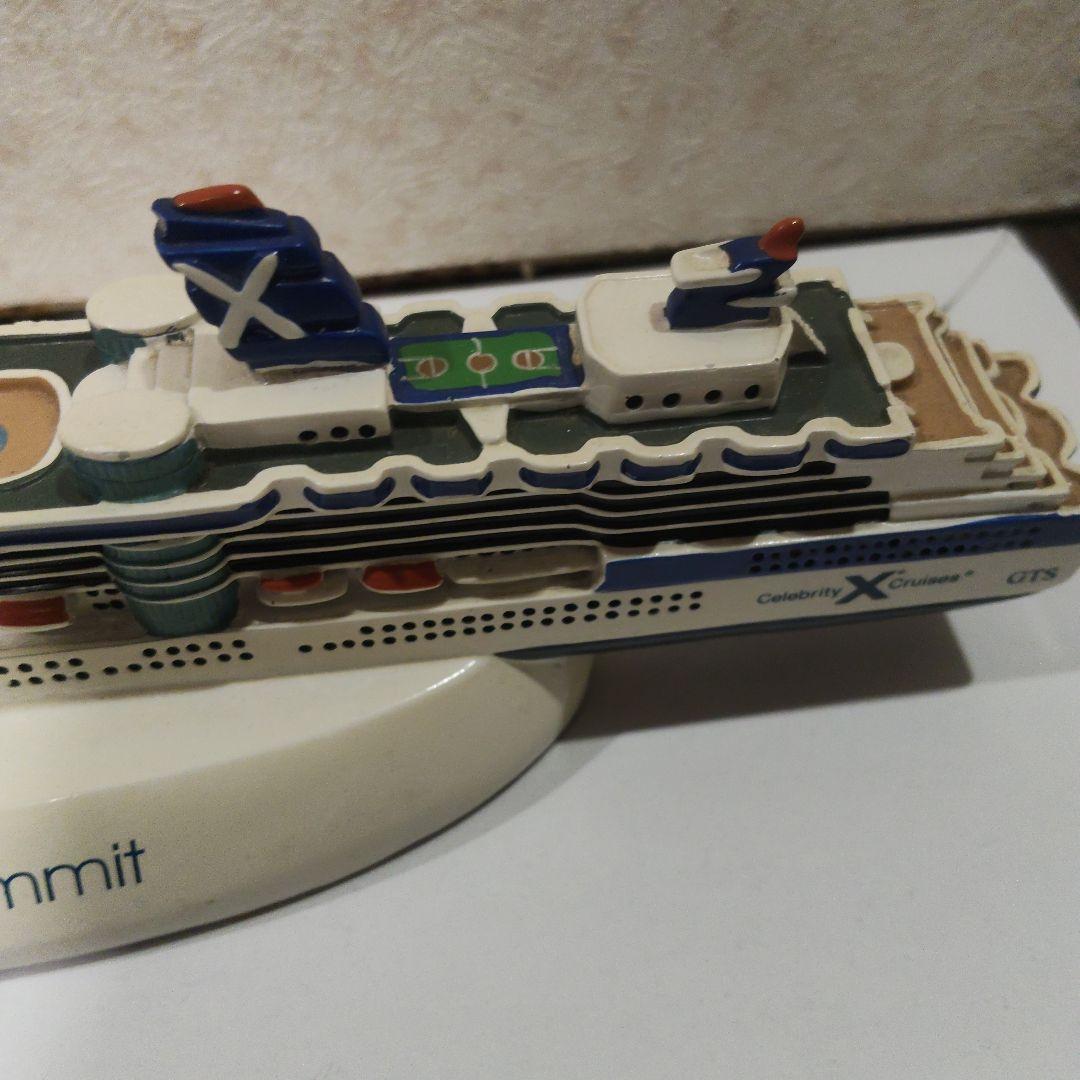 豪華客船　模型　置物　セレブリティサミット　クルーズ船