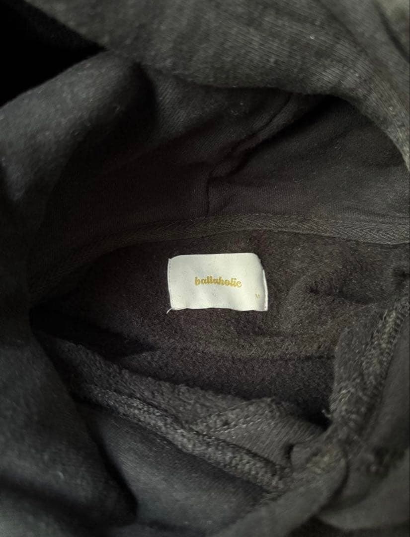 ballaholic フード付きスウェット 黒　刺繍ロゴ　完売品　ブラック