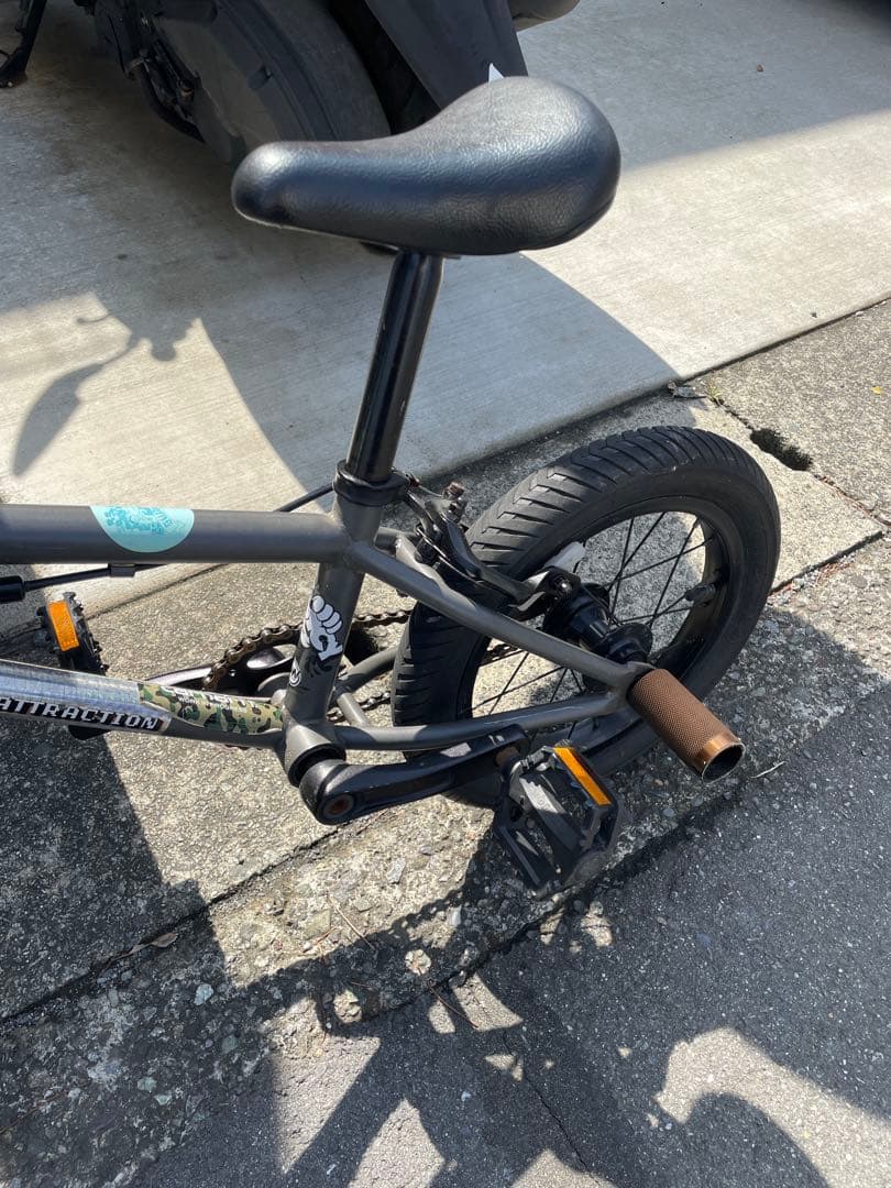 MOTELWORKSJUICY14インチキッズ　BMX ブラック バスケット付き