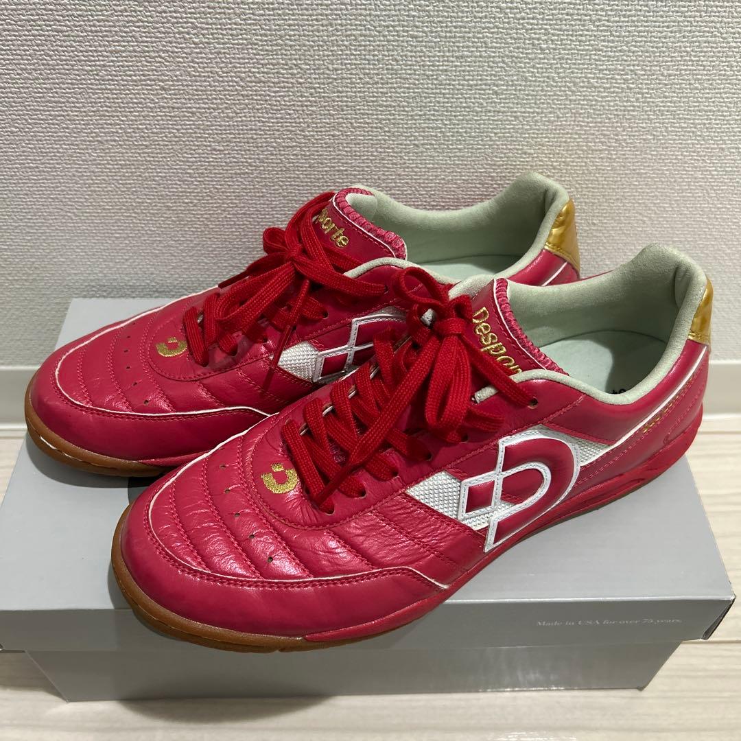 未使用品 Desporteデスポルチ サンルイス KI3 26.5 赤