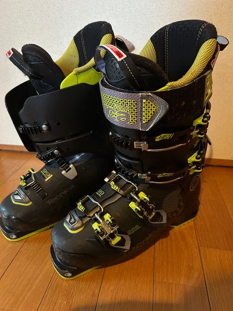 TECNICA ブラック/イエロー スキー用ブーツ