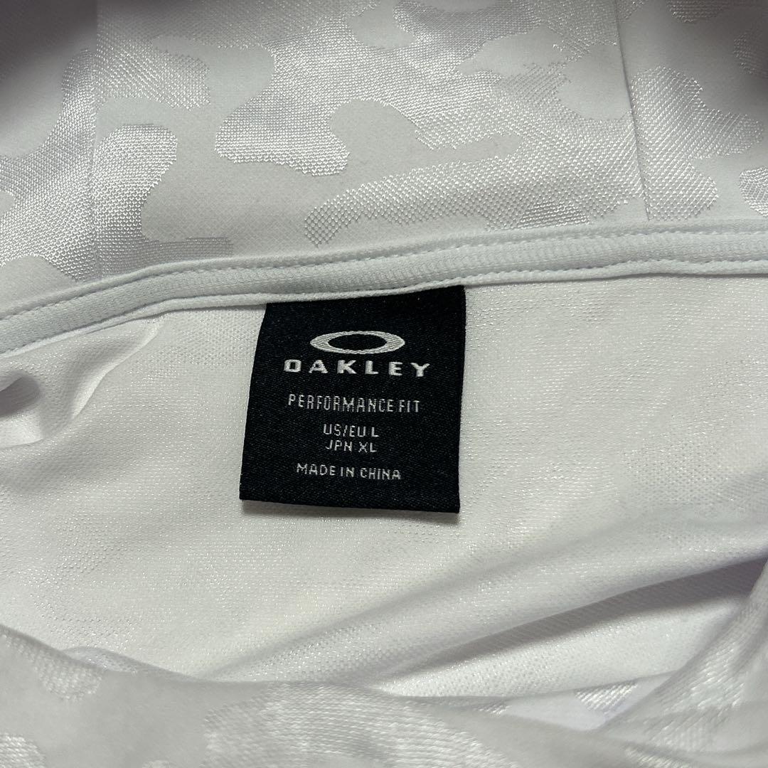 【近年】オークリー ホワイト迷彩柄 フード付き ウェア パーカー メンズ XL