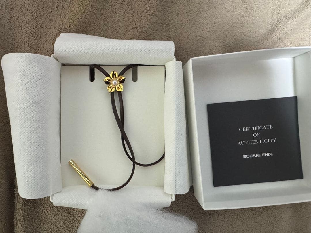 ファイナルファンタジーⅦ リメイクレザーネックレス　エアリス　チョーカー　公式