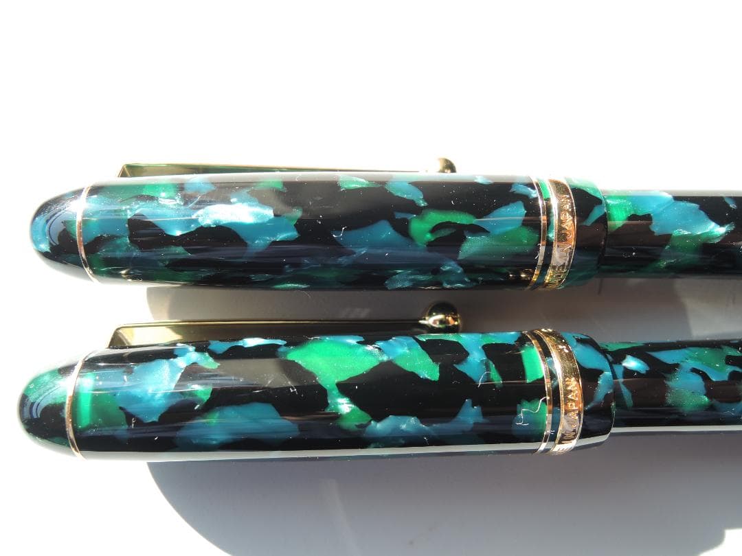 PILOT カスタム LE ボールペン&シャーペン 2本 (本体色は緑モザイク)