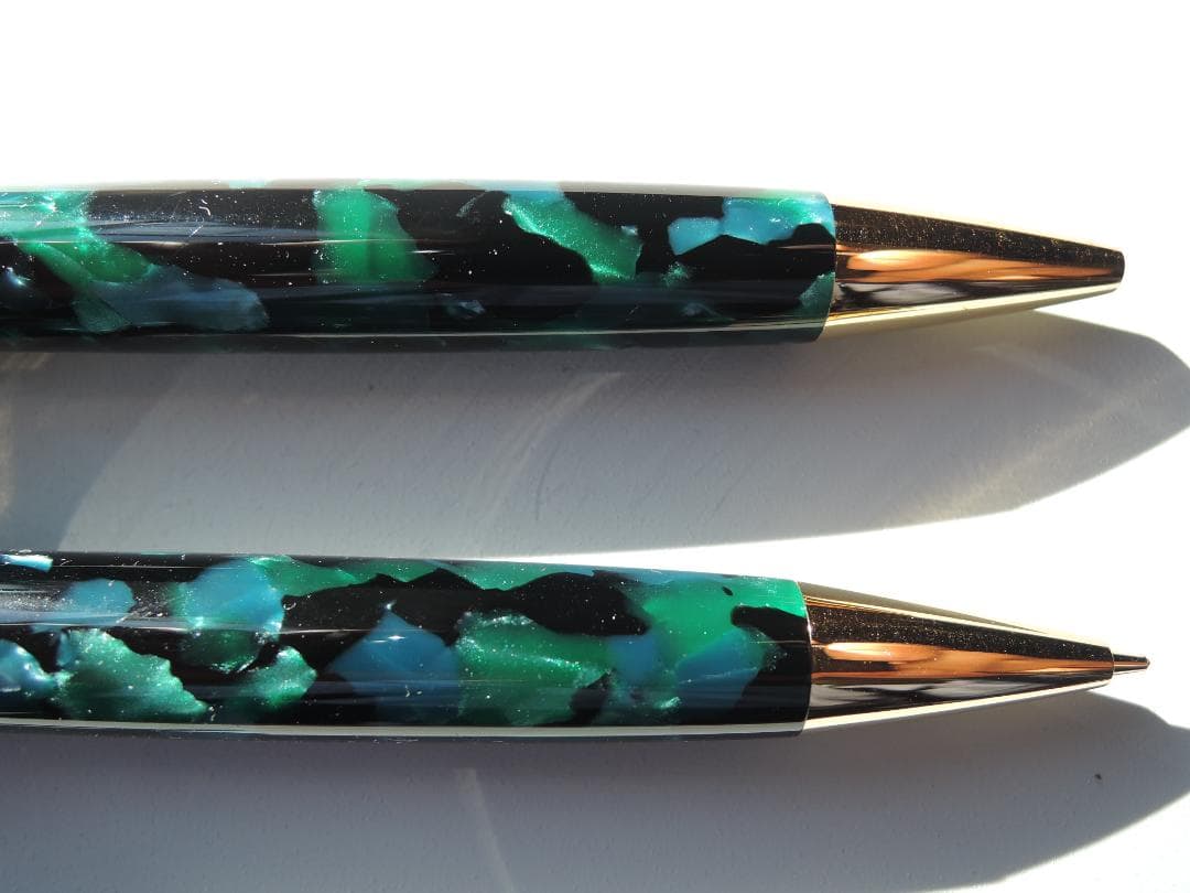 PILOT カスタム LE ボールペン&シャーペン 2本 (本体色は緑モザイク)