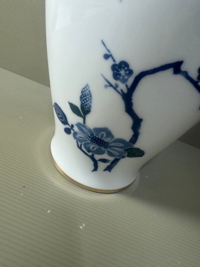 2317 大倉陶園　梅 椿 鳥 金彩 花瓶　未使用