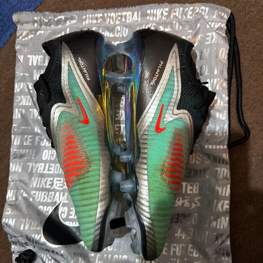 カ*ア様 ナイキ NIKE ファントム6 FG LOW ローカット サッカースパ