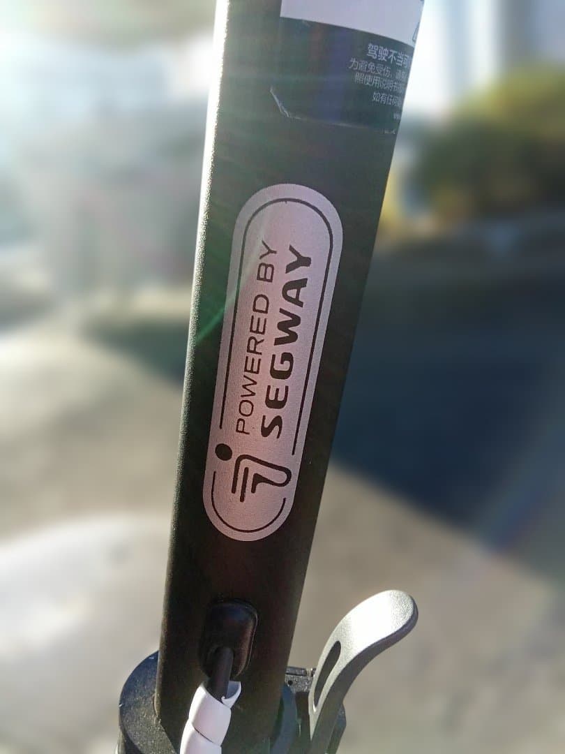 【充電器付】Segway-Ninebot F20A 電動キックボード セグウェイ