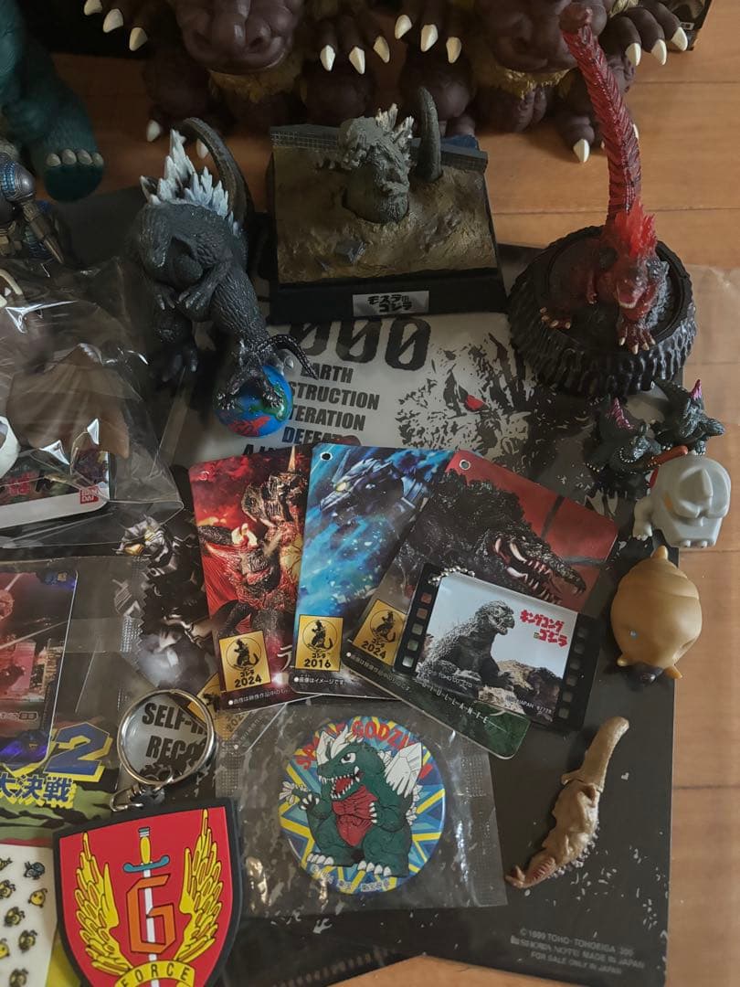 ゴジラ　ガメラ　大量　引退品　鎮座獣　東宝獣