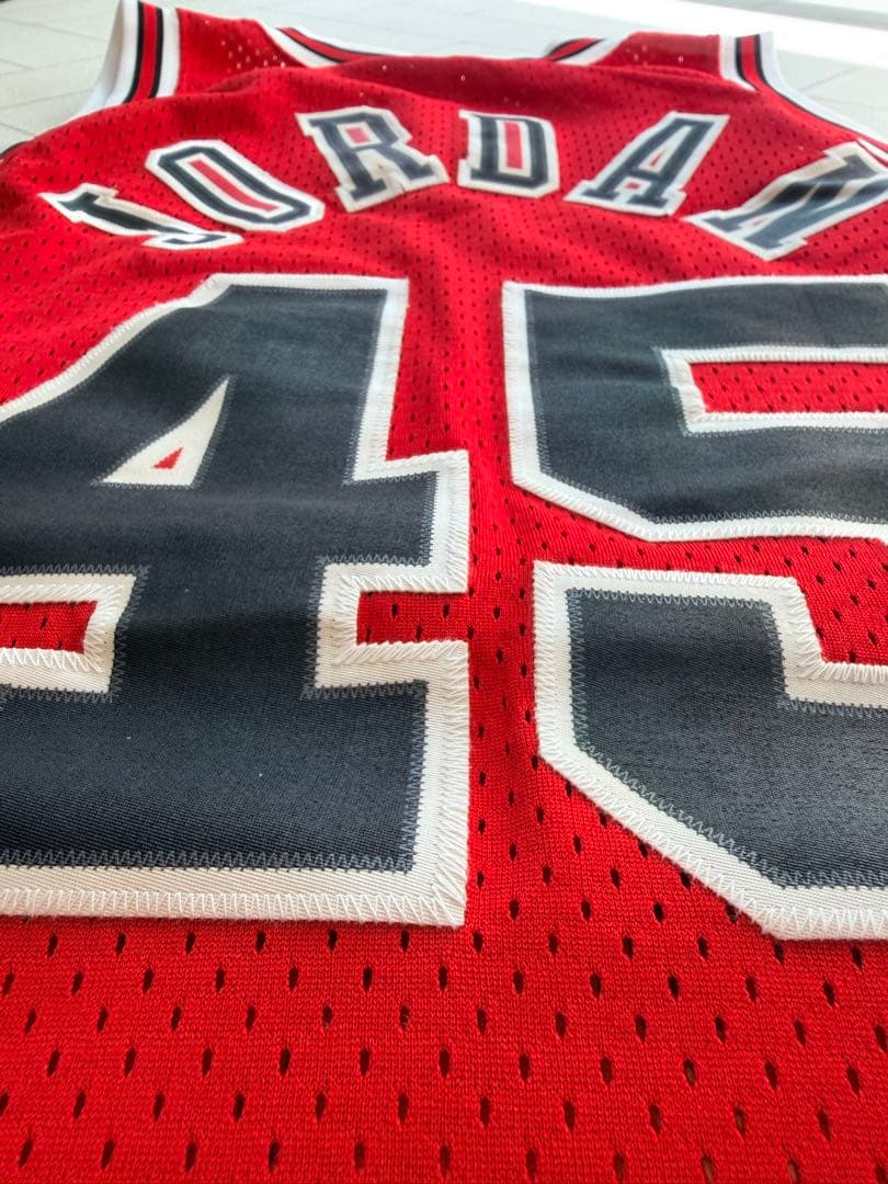 激レア　シカゴ・ブルズ ジョーダン ユニフォーム XL